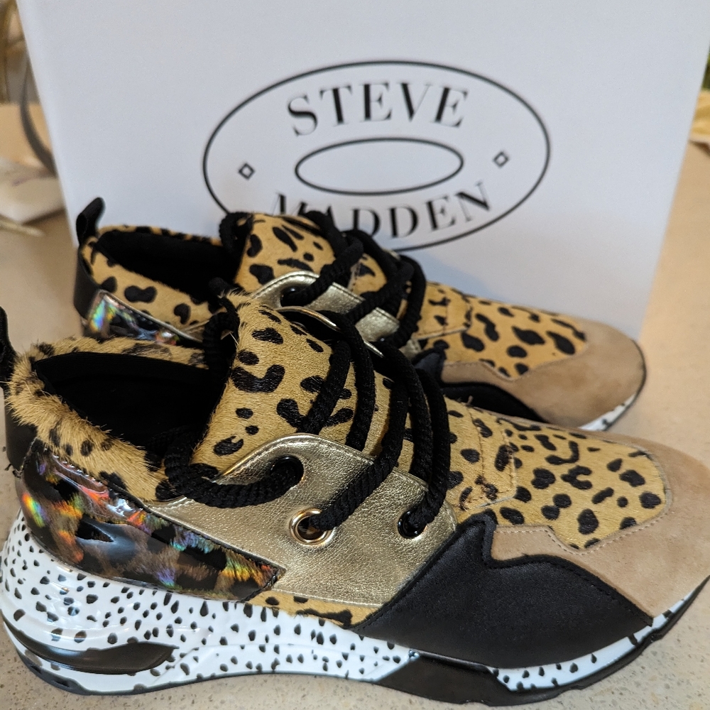 *NEW* STEVE MADDEN  CLIFF Women's  Leopard Print Athletic  Sneakers size 9.5